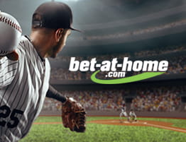 Das Logo von bet-at-home und eine Baseball Szene.