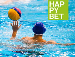 Das Logo von Happybet und eine Wasserball Szene.
